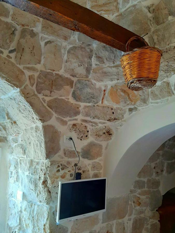 Вилла Trullo Fellone Челье-Мессапика Экстерьер фото
