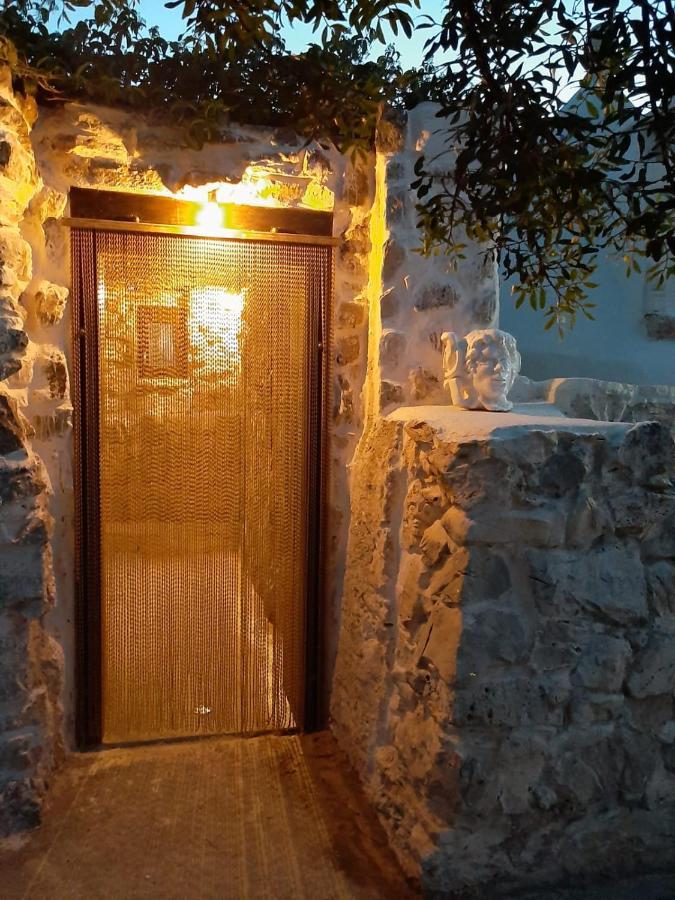 Вилла Trullo Fellone Челье-Мессапика Экстерьер фото