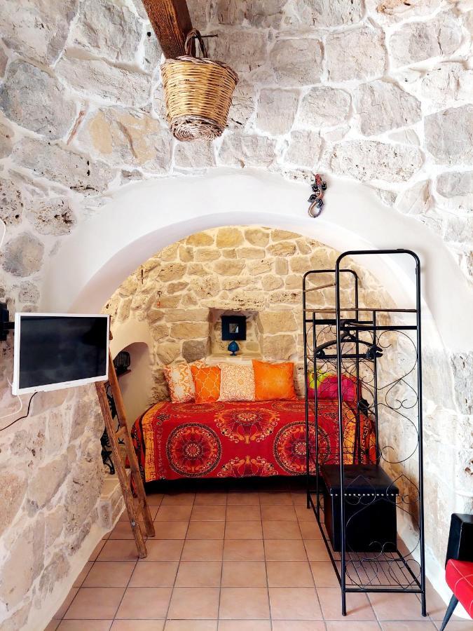 Вилла Trullo Fellone Челье-Мессапика Экстерьер фото